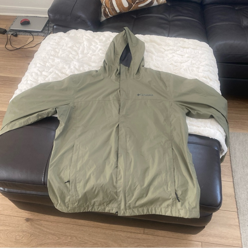 Columbia Men's Olive Jacket